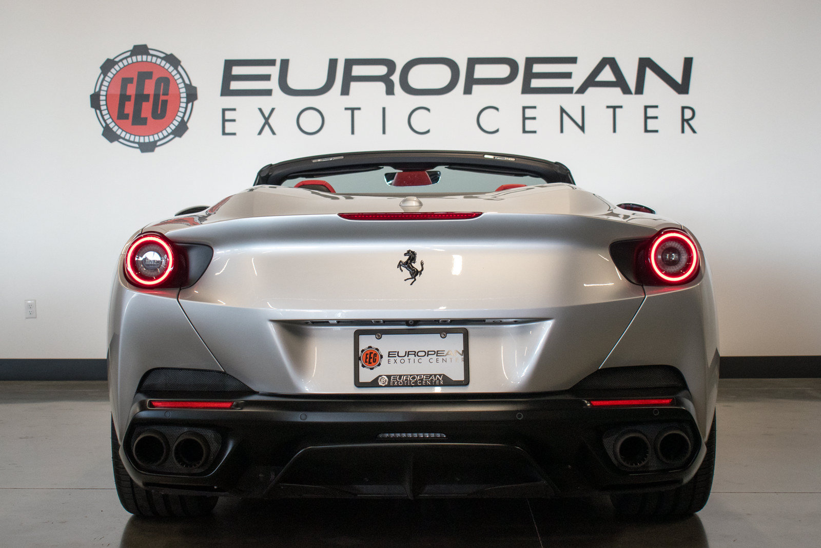 Used 2019 Ferrari Portofino RWD image 27