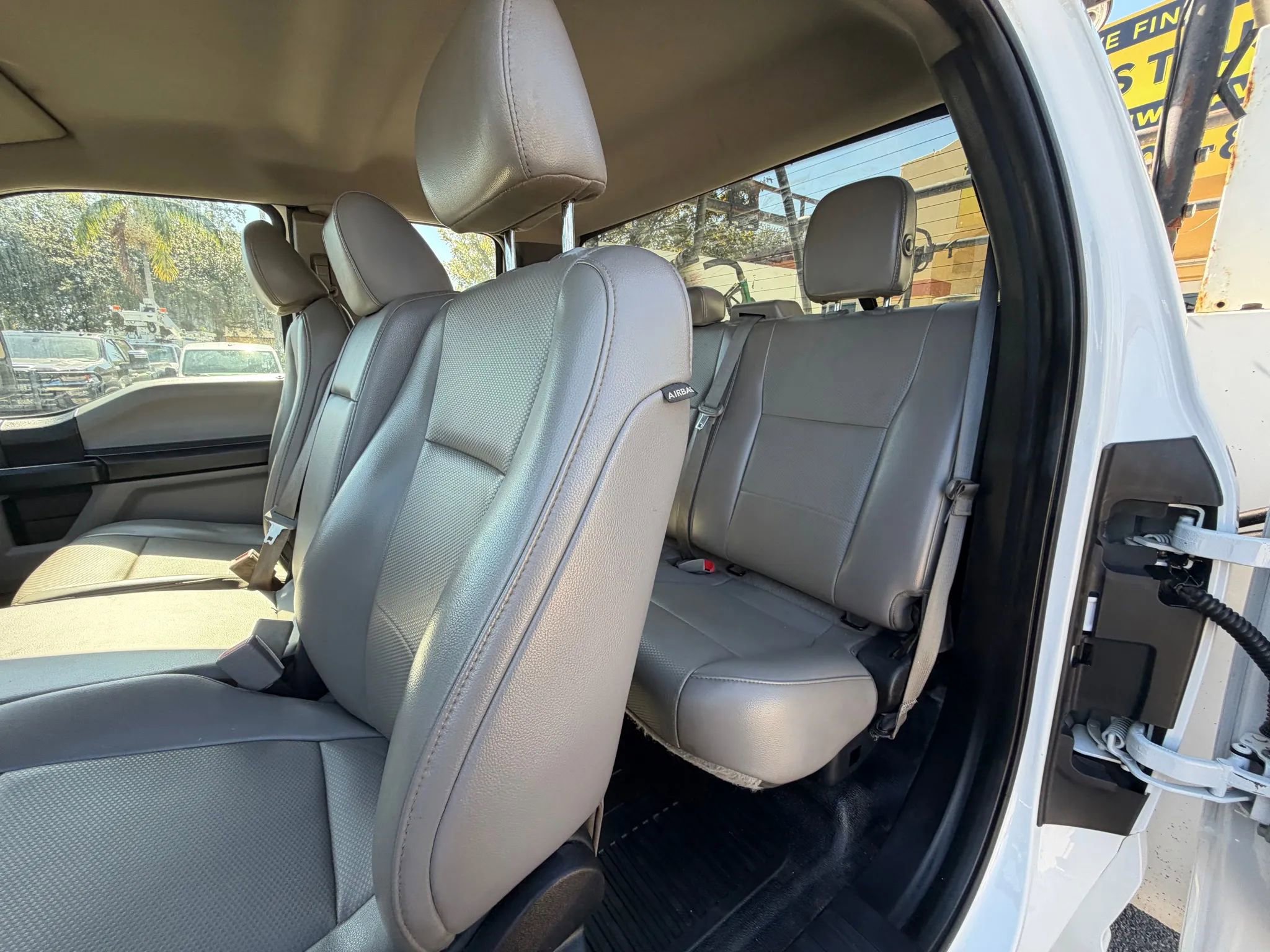 Used 2018 Ford F350 XL w/ Power Equipment Group image 13