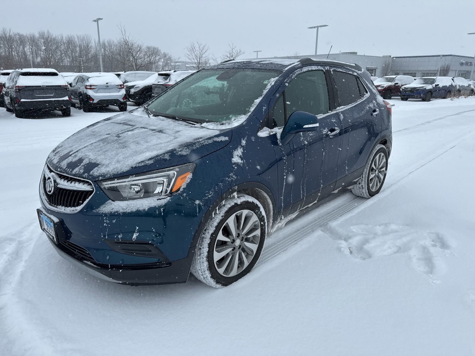 Used 2019 Buick Encore Preferred image 1