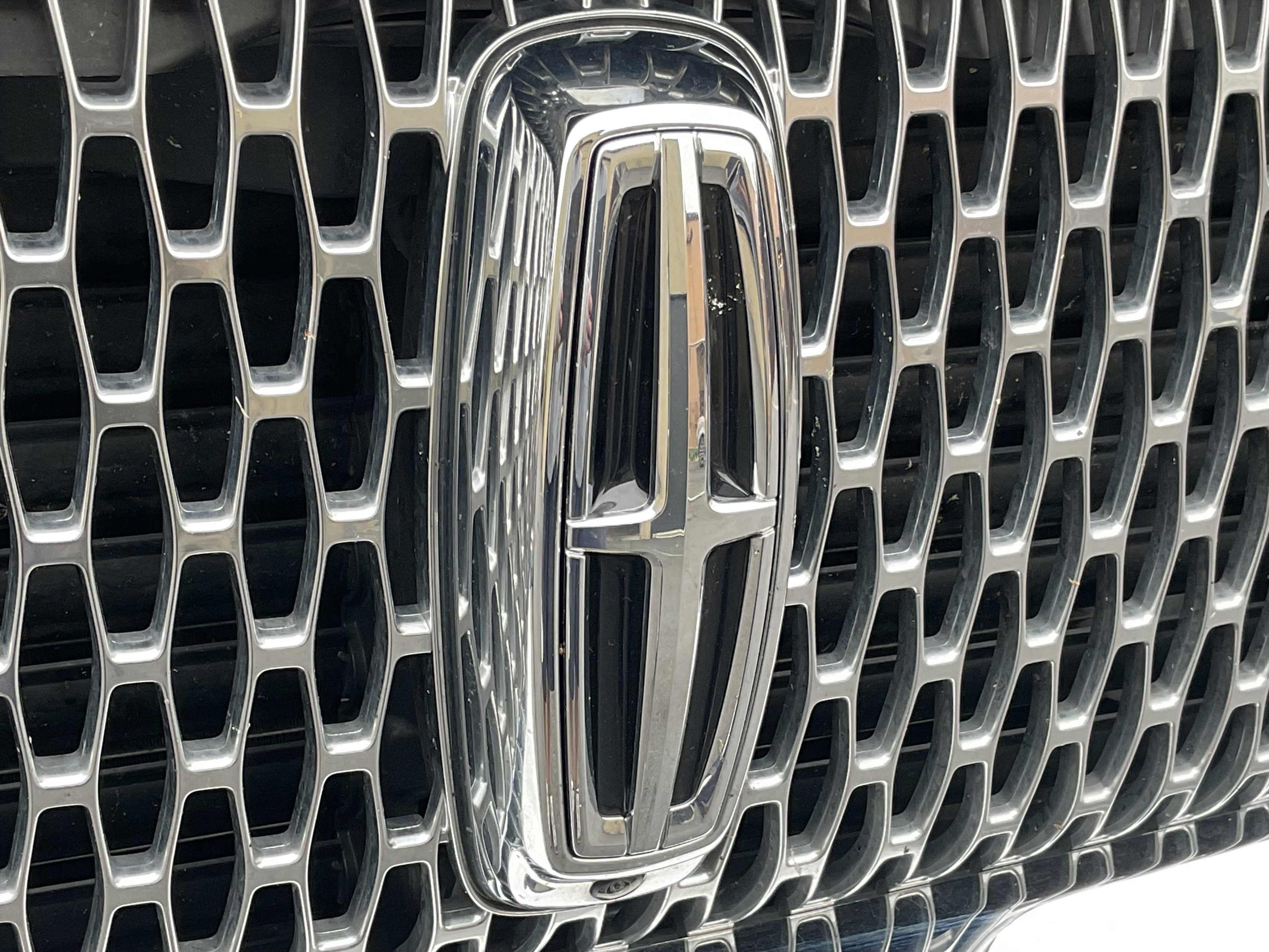 Used 2024 Lincoln Navigator L 4WD image 6