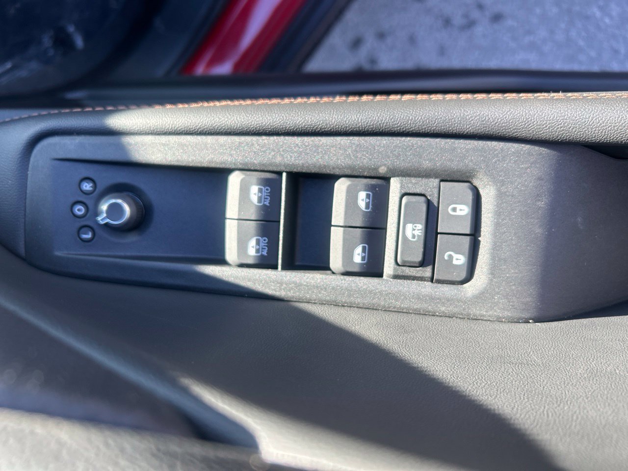 New 2027 Jeep Cherokee Limited AWD/4WD image 15