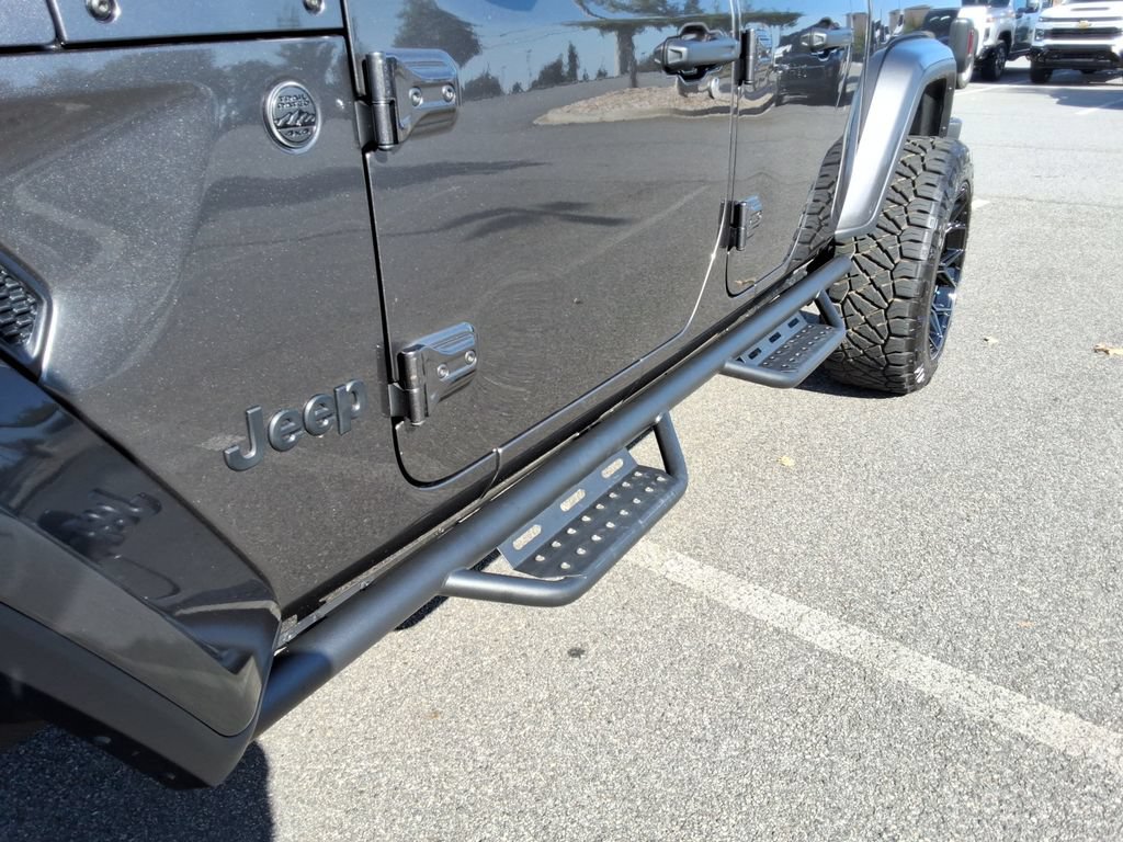 Used 2022 Jeep Gladiator Sport AWD/4WD image 11