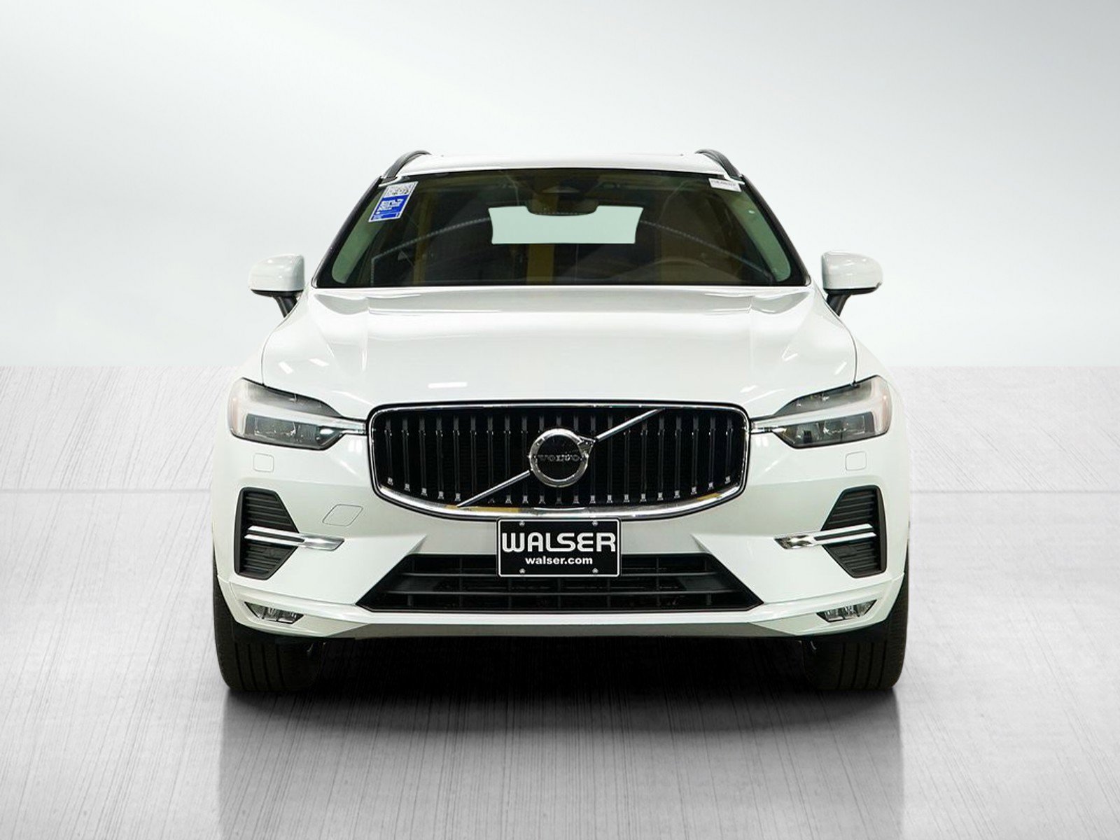 Used 2023 Volvo XC60 B5 Core AWD/4WD image 8