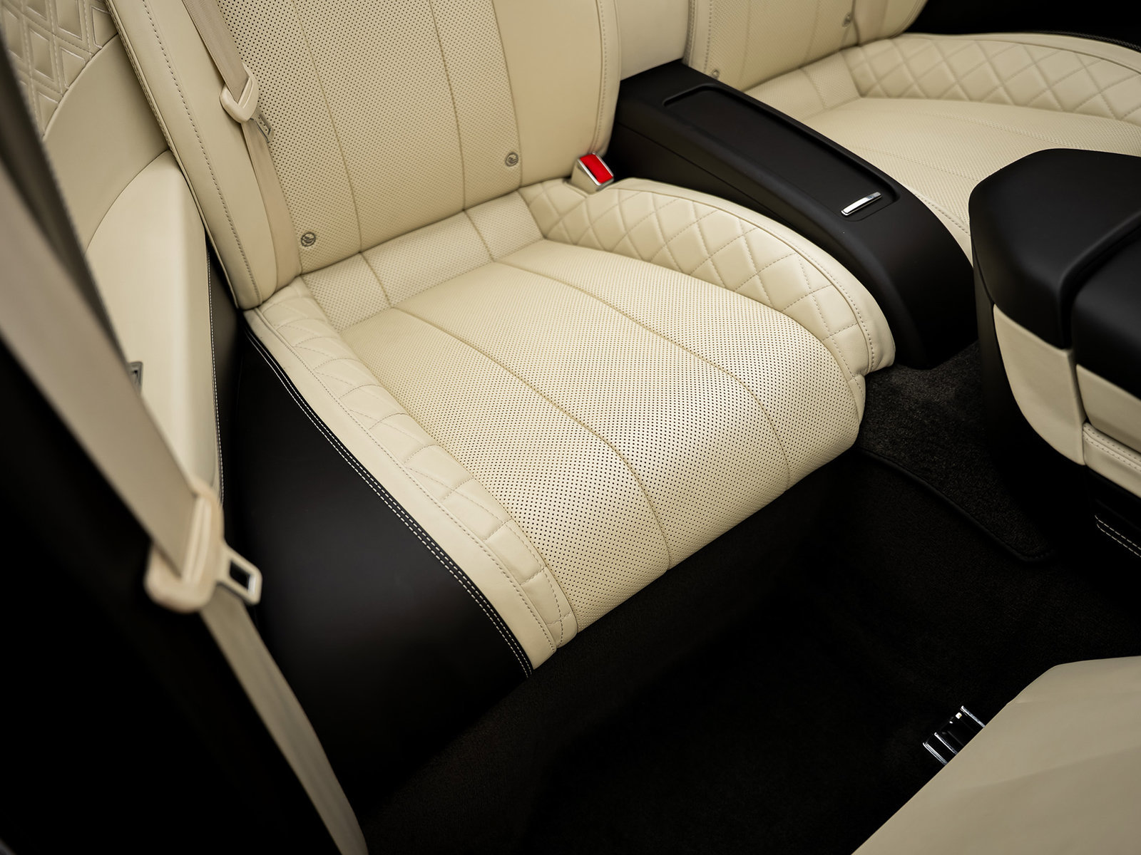 Used 2020 Bentley Continental GT AWD/4WD image 37