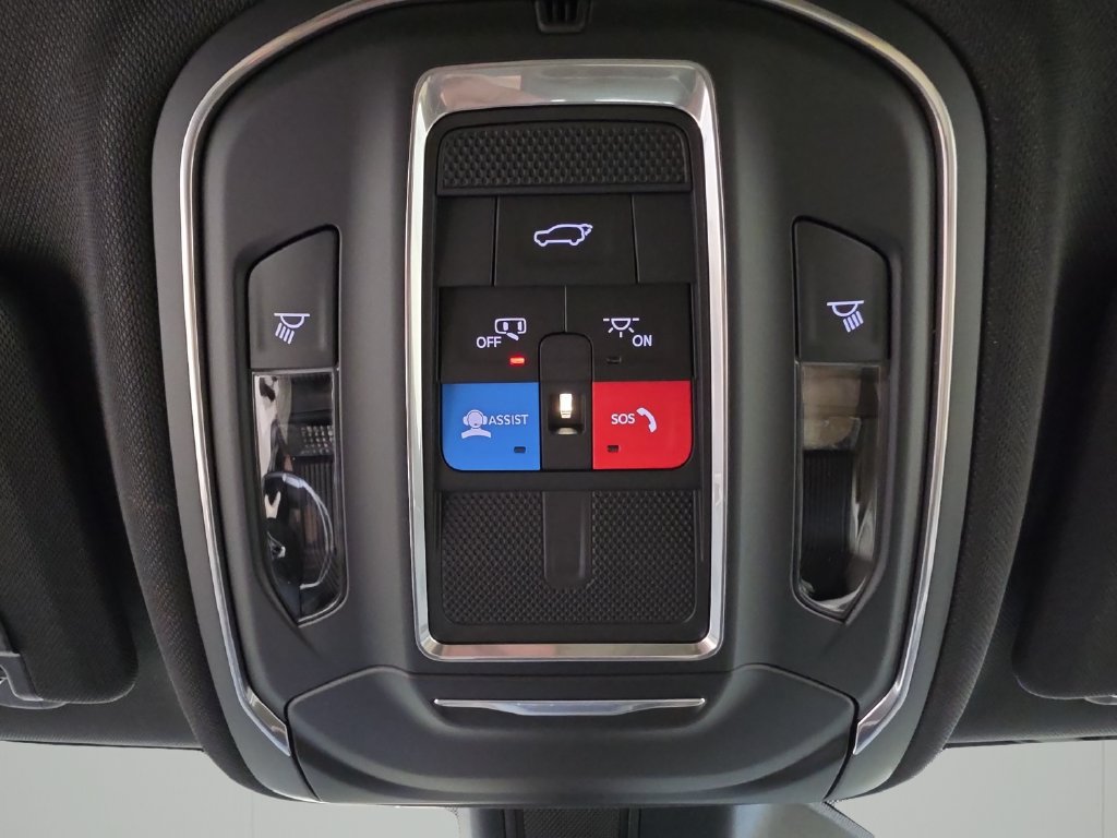 New 2027 Jeep Grand Cherokee Limited AWD/4WD image 32