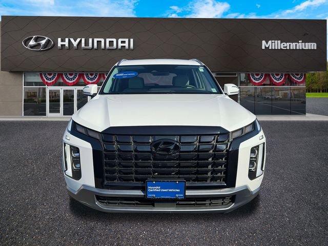 Used 2023 Hyundai Palisade SEL w/ Cargo Package image 2