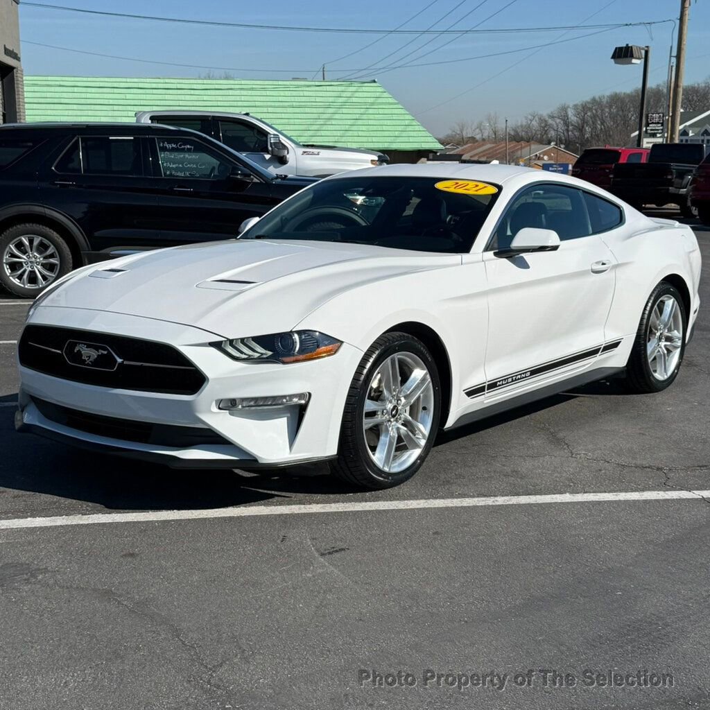 Used 2021 Ford Mustang Premium w/ Equipment Group 201A image 7