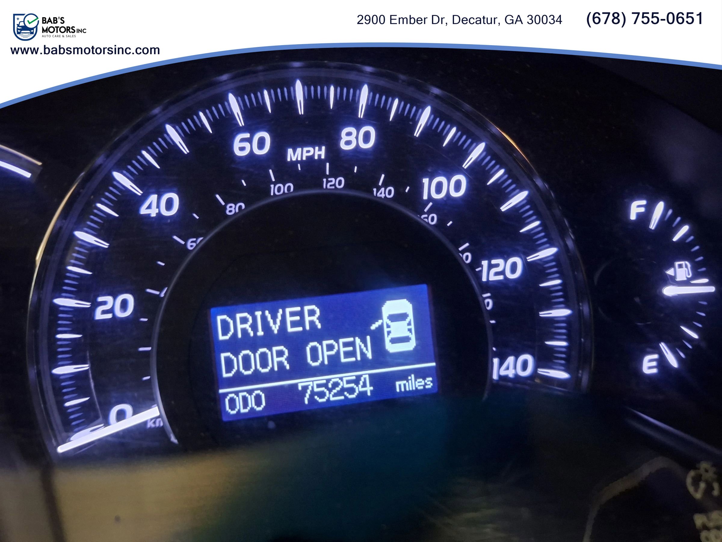 Used 2011 Toyota Camry Hybrid image 18