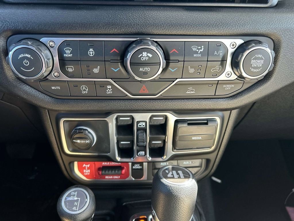 New 2026 Jeep Wrangler Unlimited Sport AWD/4WD image 13