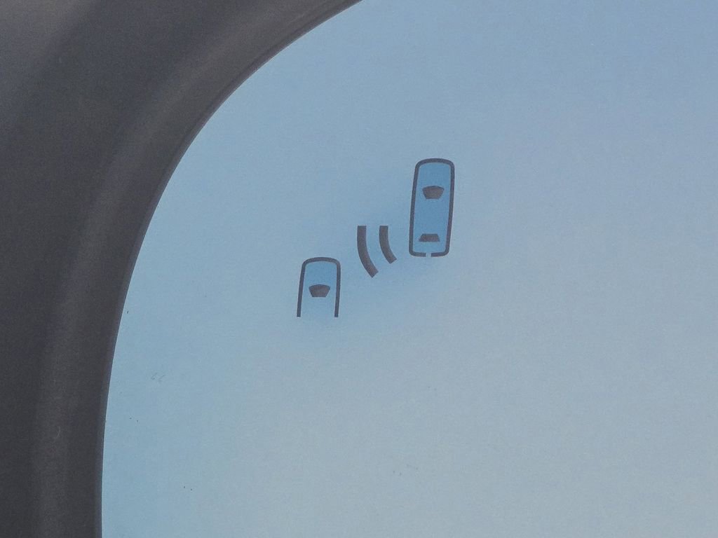 Used 2017 Lexus ES 350 image 8