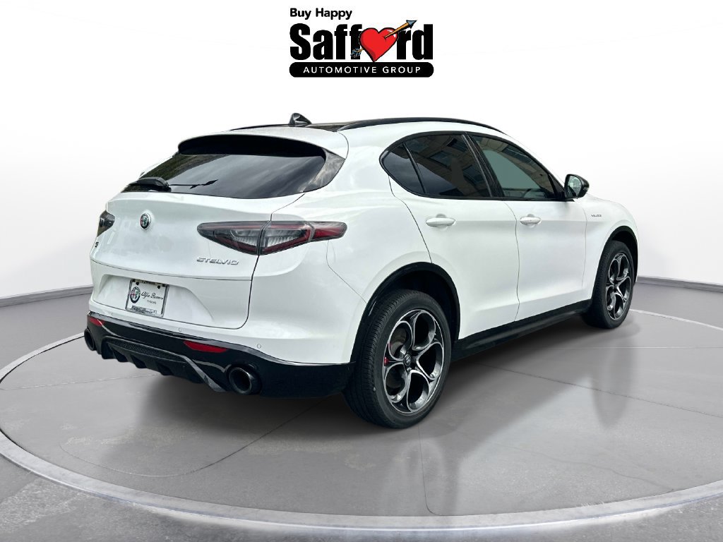 Used 2025 Alfa Romeo Stelvio Sprint w/ Veloce Package AWD/4WD image 9