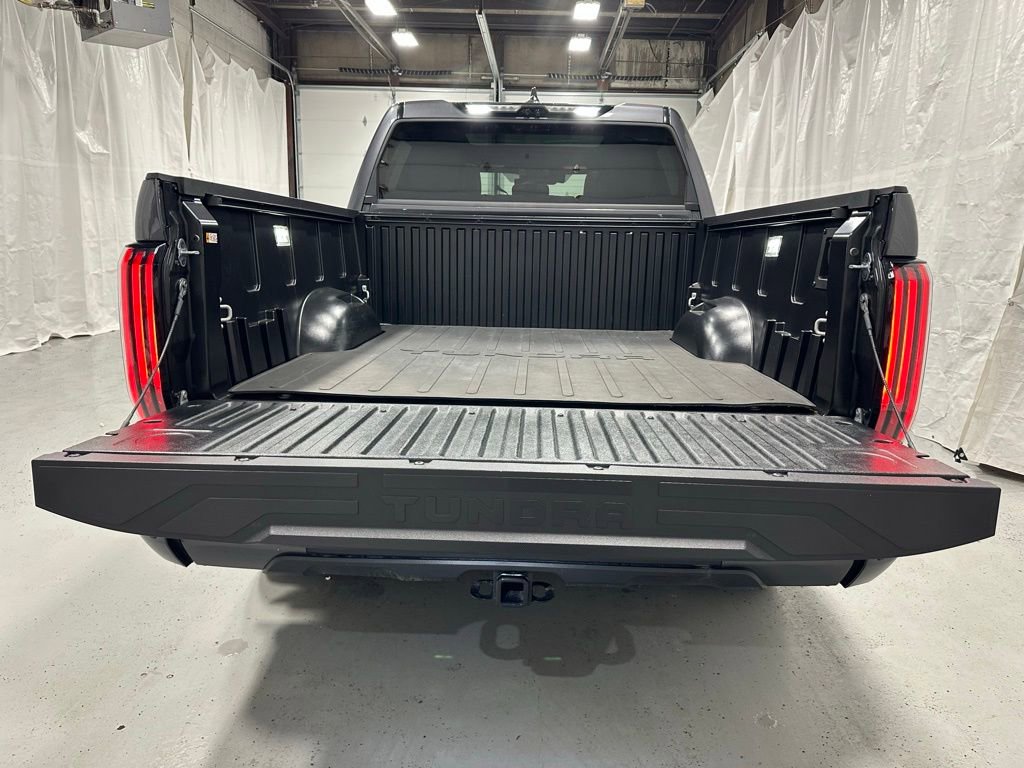 Used 2025 Toyota Tundra Platinum w/ TRD Off-Road Package AWD/4WD image 53
