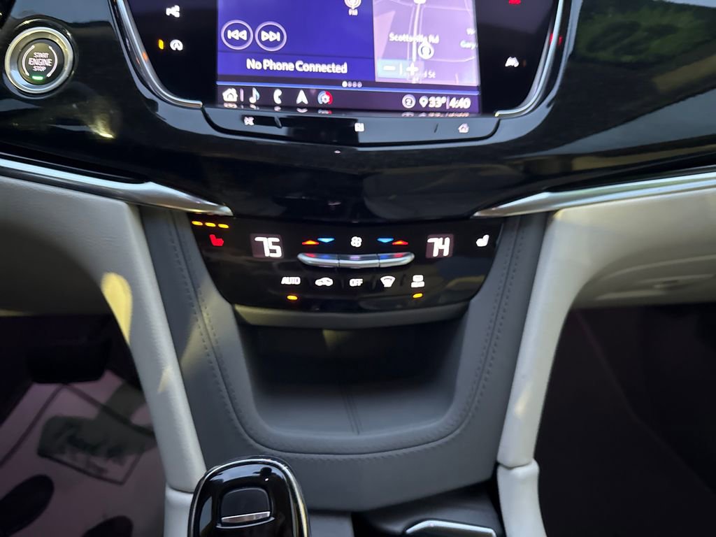 Used 2020 Cadillac XT6 Premium Luxury image 23