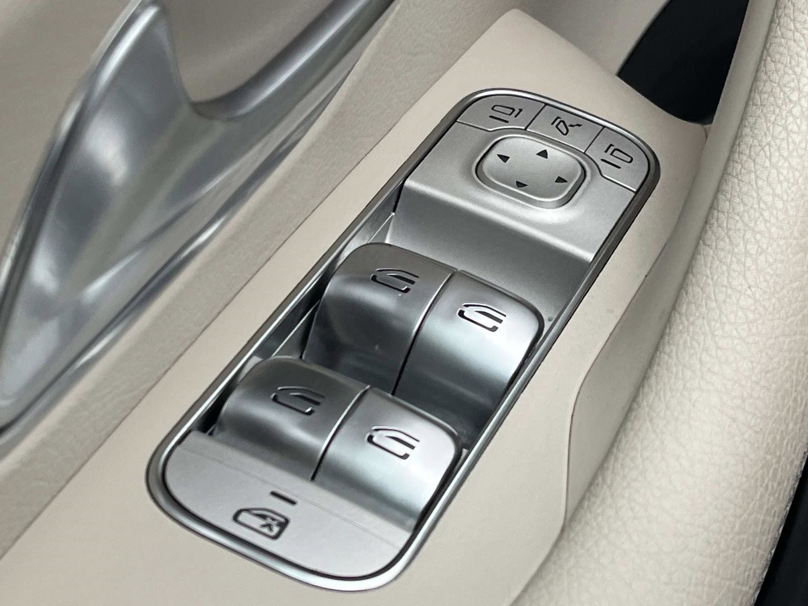 Certified 2025 Mercedes-Benz GLE 350 GLE 350 image 18