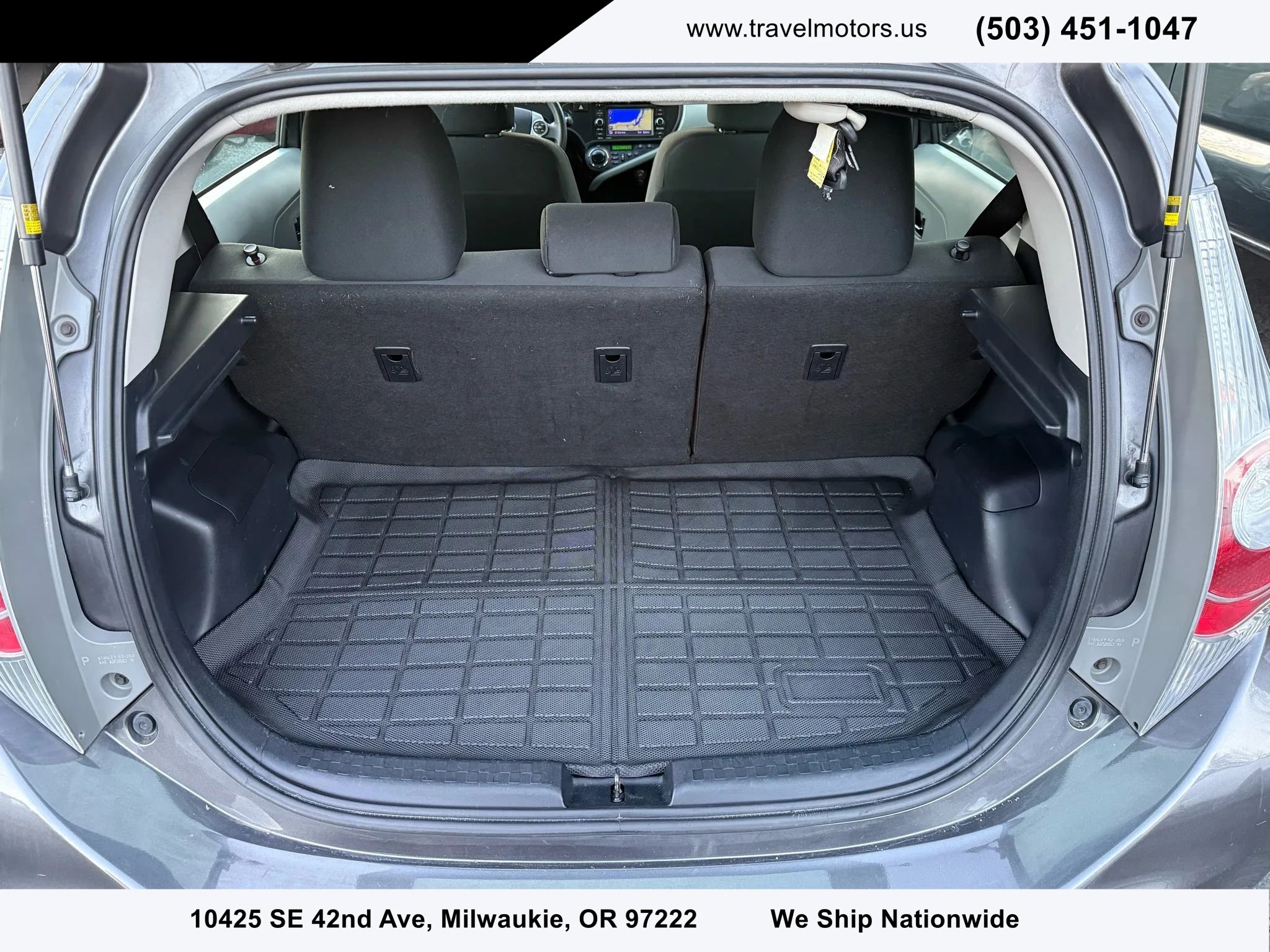 Used 2012 Toyota Prius C Three image 10