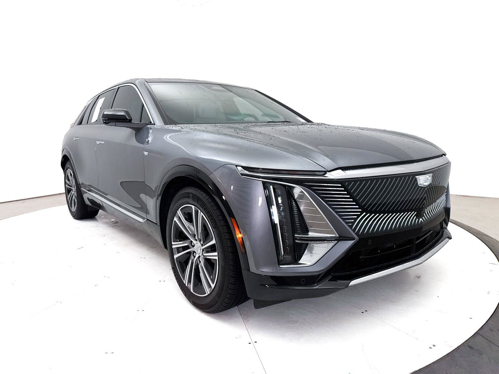Used 2023 Cadillac Lyriq 2WD image 12