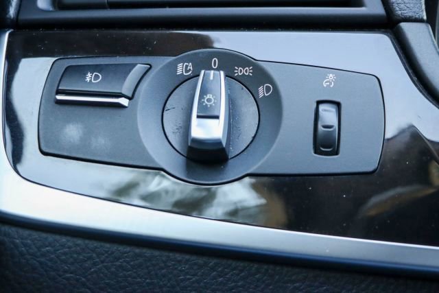 Used 2011 BMW 535i 535i image 31