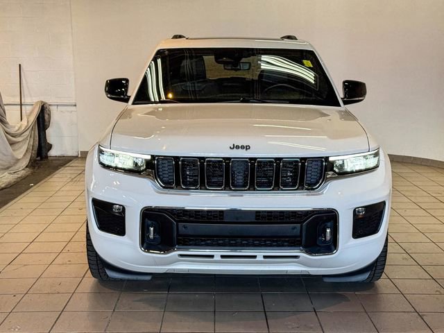 Used 2022 Jeep Grand Cherokee Overland w/ Luxury Tech Group IV image 15