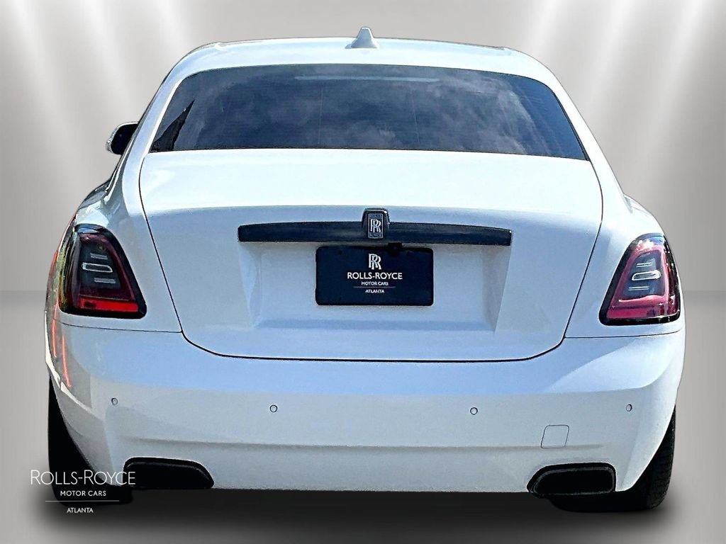 Used 2024 Rolls-Royce Ghost Black Badge w/ Black Badge Ghost Package AWD/4WD image 4