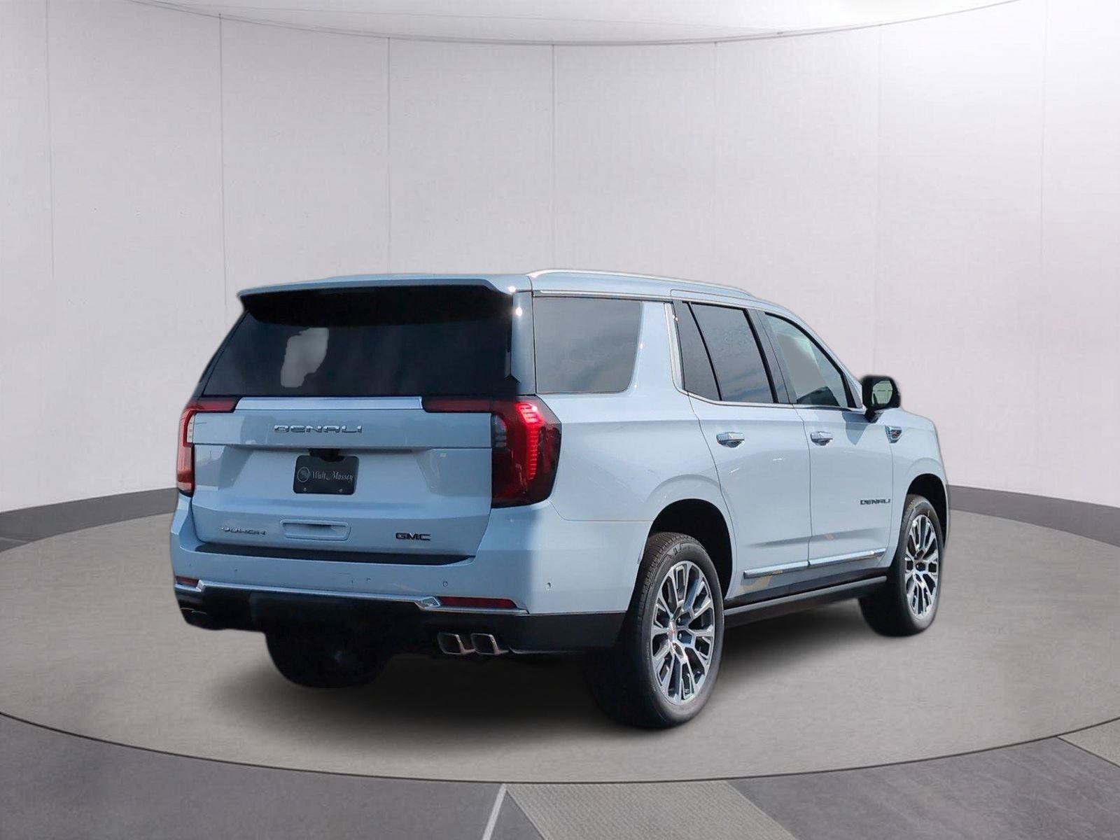 New 2026 GMC Yukon Denali w/ Denali Reserve Package AWD/4WD image 7