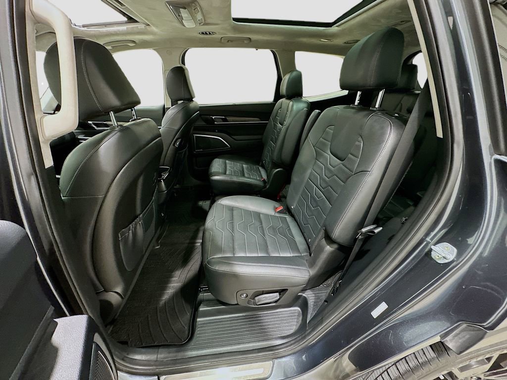 Used 2022 Kia Telluride SX w/ SX Prestige Package AWD/4WD image 26