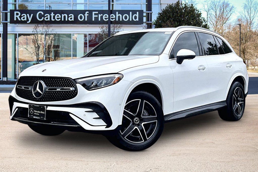 Certified 2025 Mercedes-Benz GLC 350e 4MATIC image 1