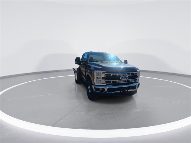 Used 2023 Ford F350 XL w/ XL Chrome Package image 2