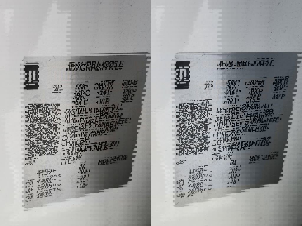 Certified 2022 Chevrolet Tahoe Z71 w/ Luxury Package AWD/4WD image 34