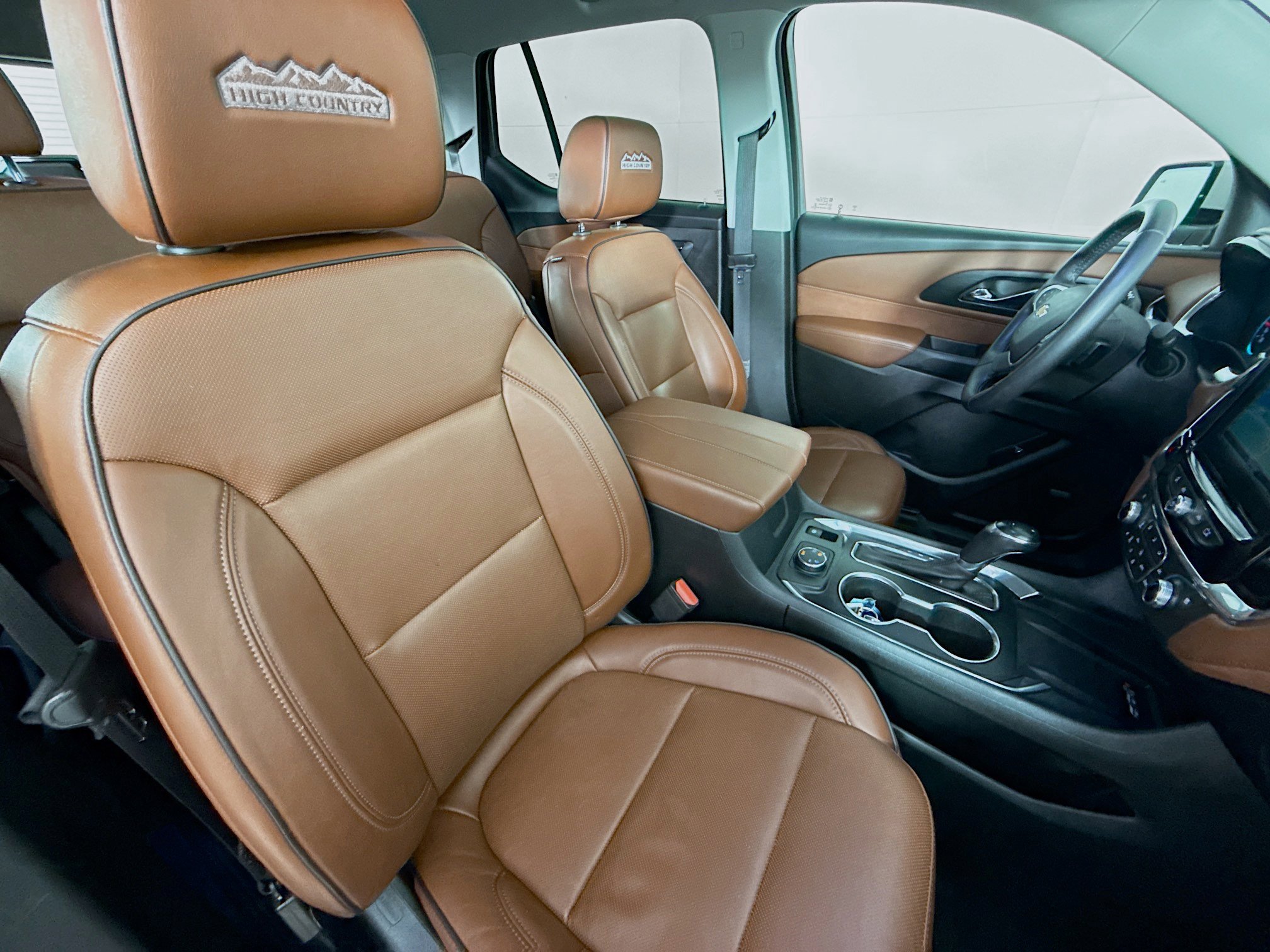 Used 2019 Chevrolet Traverse High Country image 38