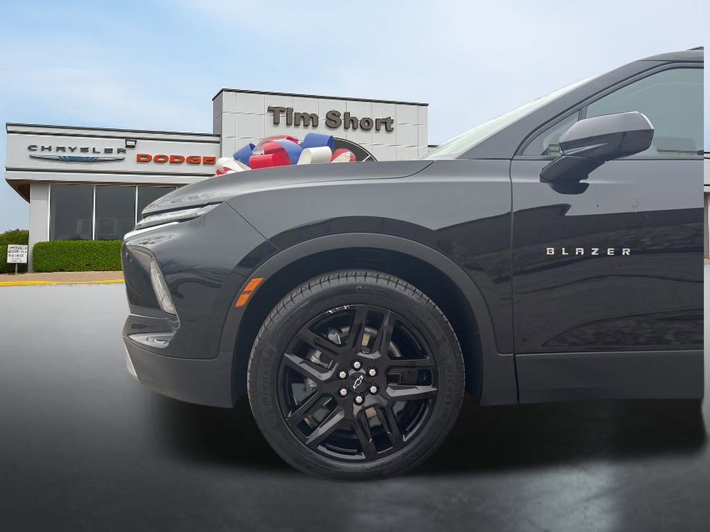 Used 2023 Chevrolet Blazer LT w/ Convenience Package image 10