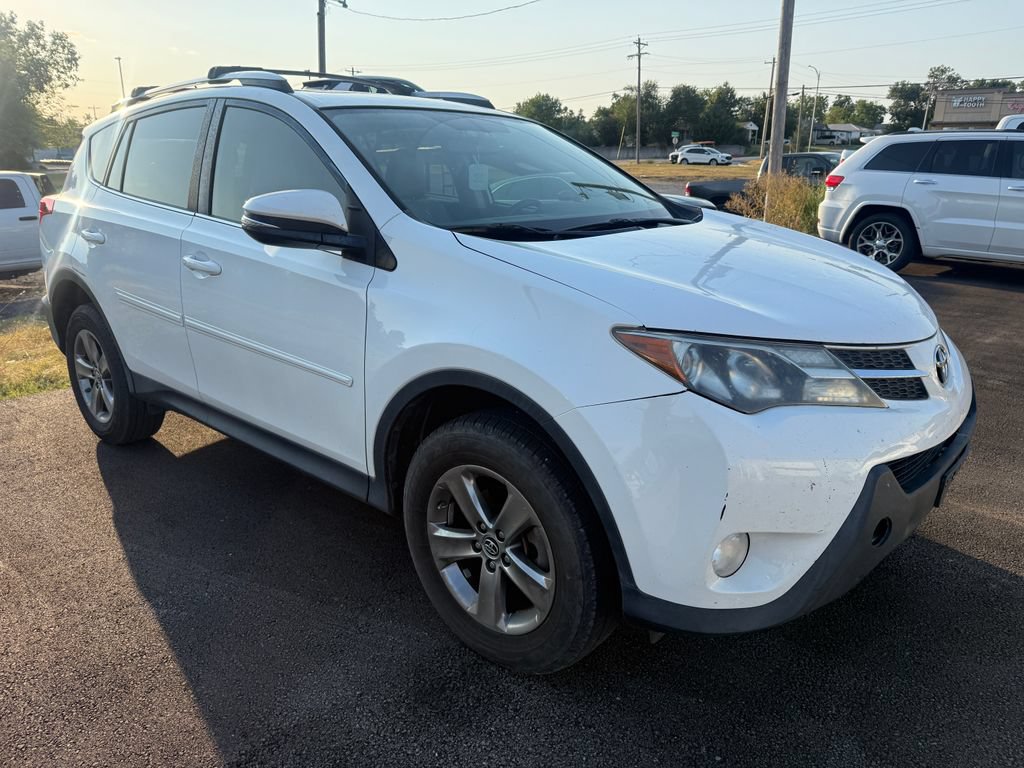 Used 2015 Toyota RAV4 XLE FWD image 7