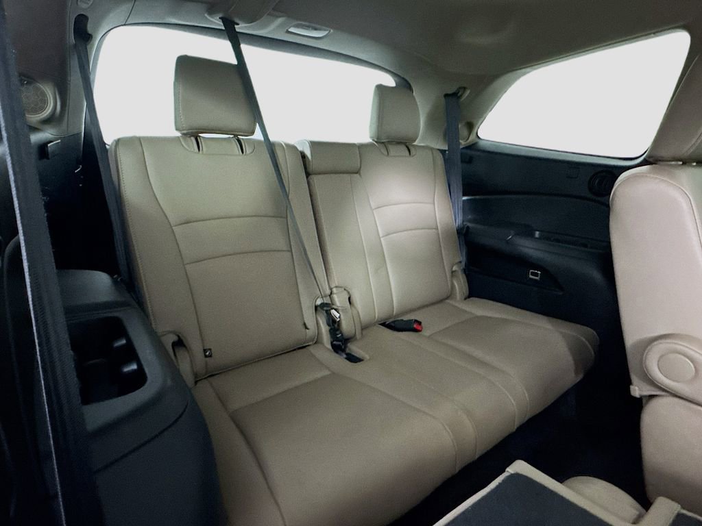 Used 2019 Honda Pilot Touring image 29