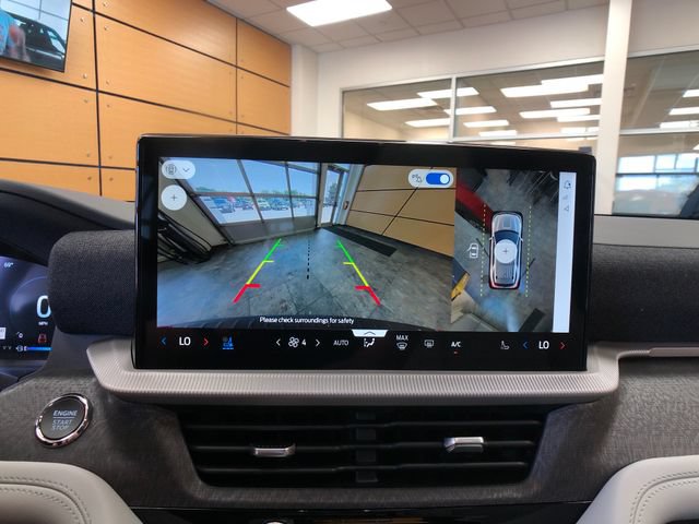 New 2026 Ford Explorer Platinum w/ LUX Leather Package AWD/4WD image 16