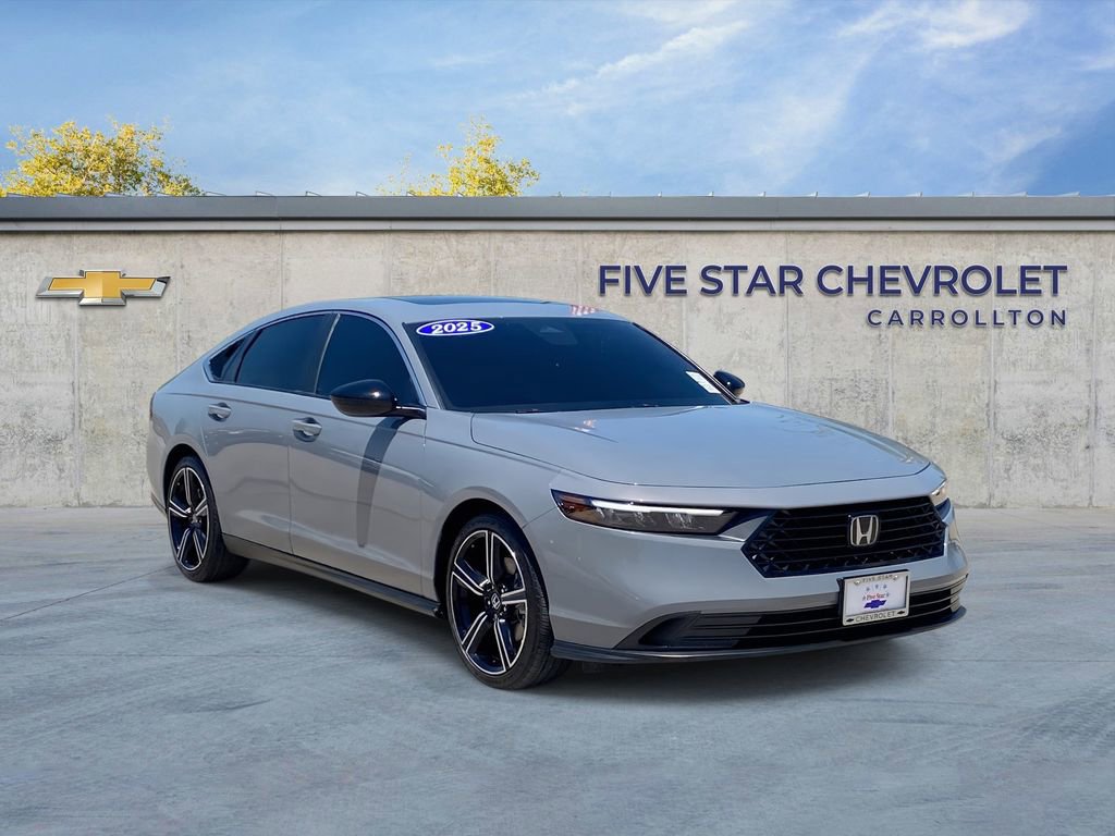 Used 2025 Honda Accord Sport image 1