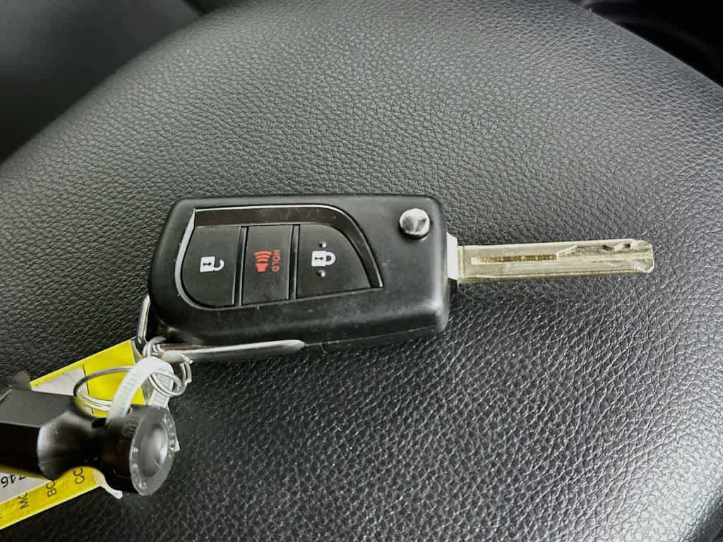 Used 2025 Toyota RAV4 LE FWD image 22