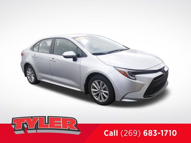 Used 2023 Toyota Corolla LE w/ LE Convenience Package