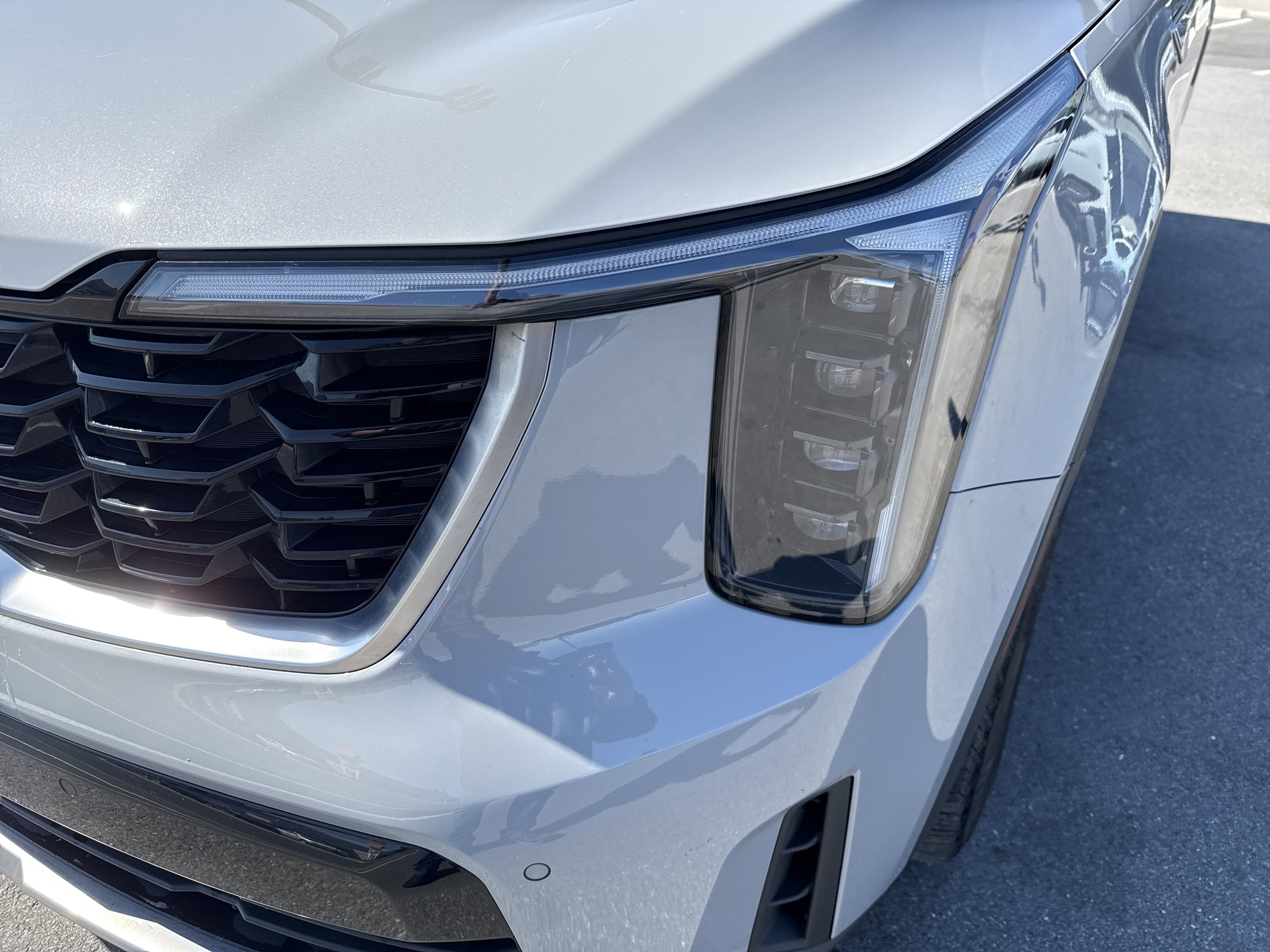 Used 2024 Kia Sorento S w/ Panoramic Sunroof Package image 10