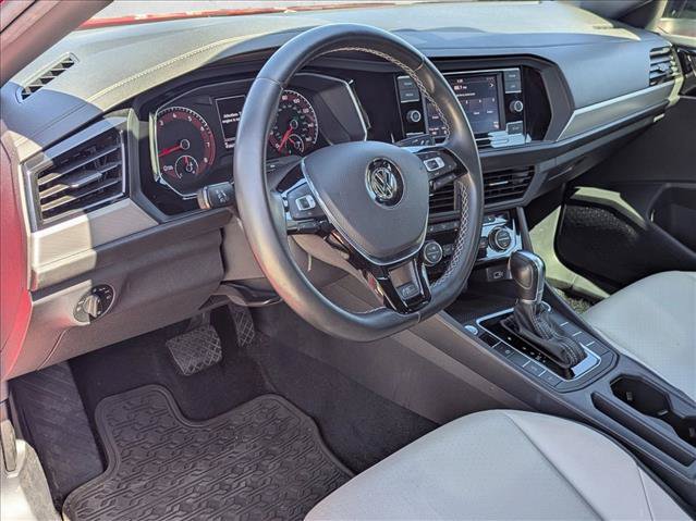 Used 2019 Volkswagen Jetta R-Line FWD image 10