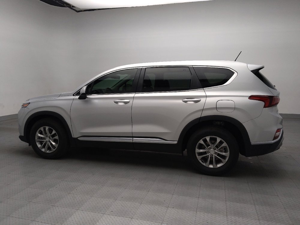 Used 2019 Hyundai Santa Fe SE image 3
