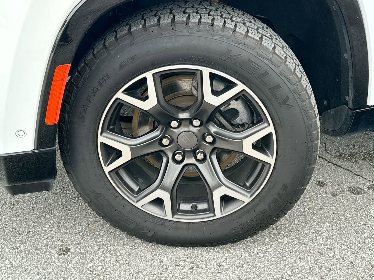 Used 2023 Jeep Wagoneer Series III w/ Preferred Equipment Group image 33