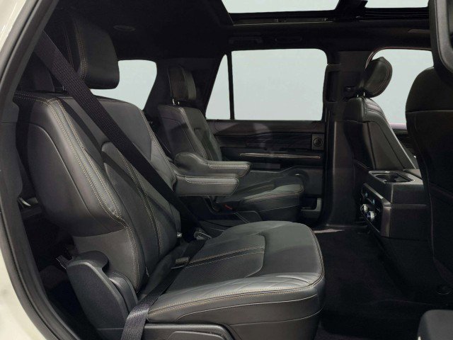 Used 2023 Ford Expedition Platinum image 60