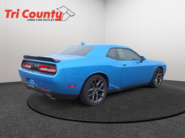 Used 2023 Dodge Challenger R/T w/ Plus Package image 8