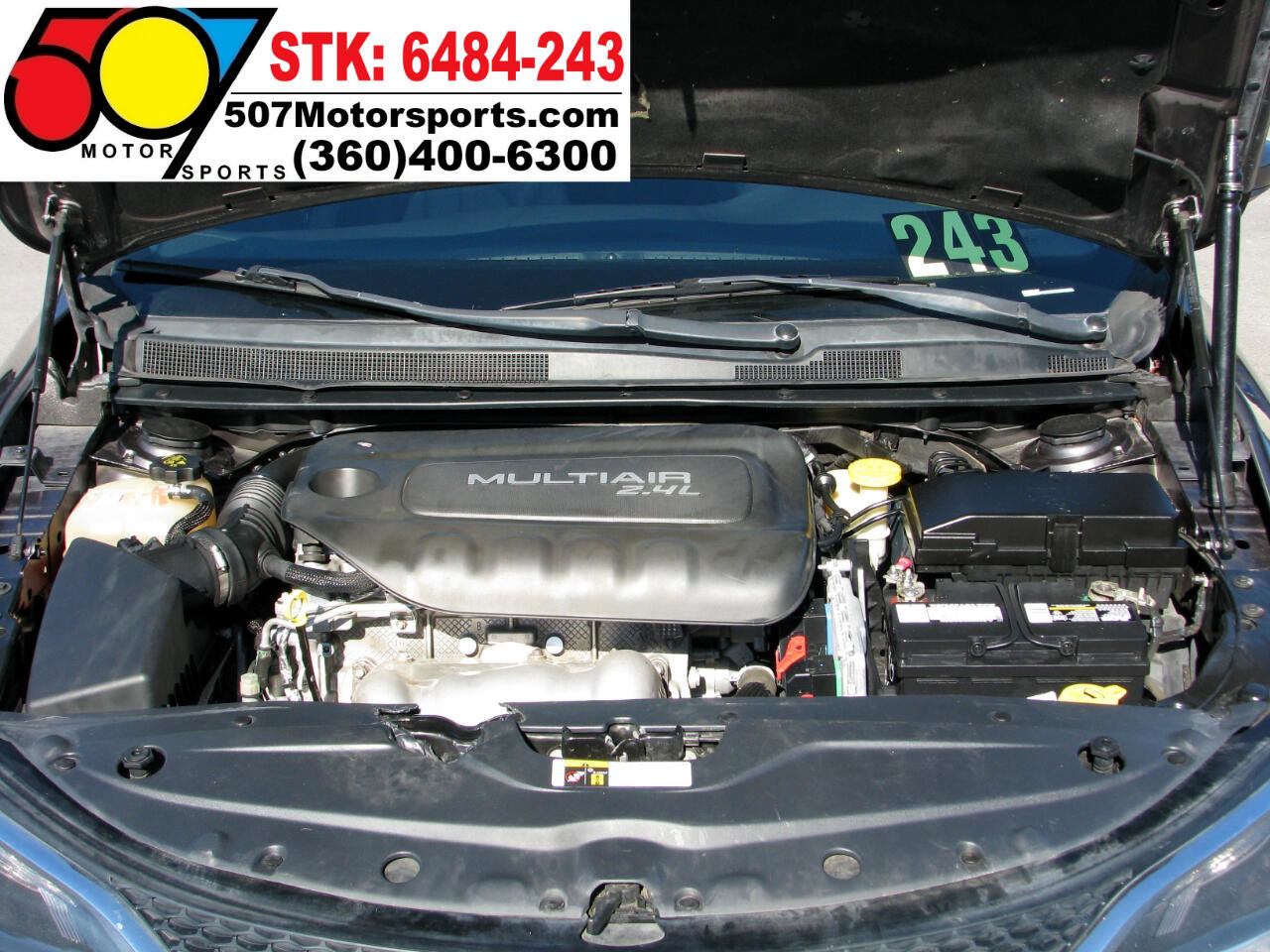 Used 2015 Chrysler 200 Limited w/ Convenience Group image 34