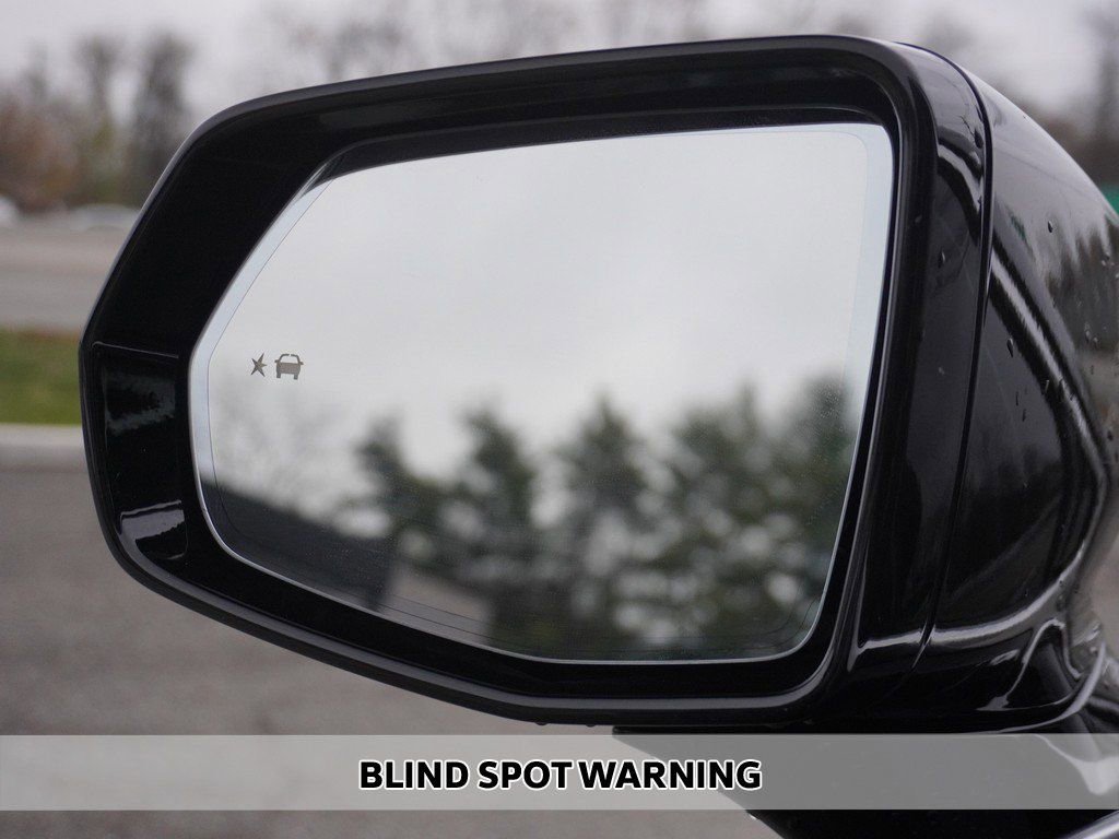 Used 2024 Cadillac XT5 Premium Luxury image 7