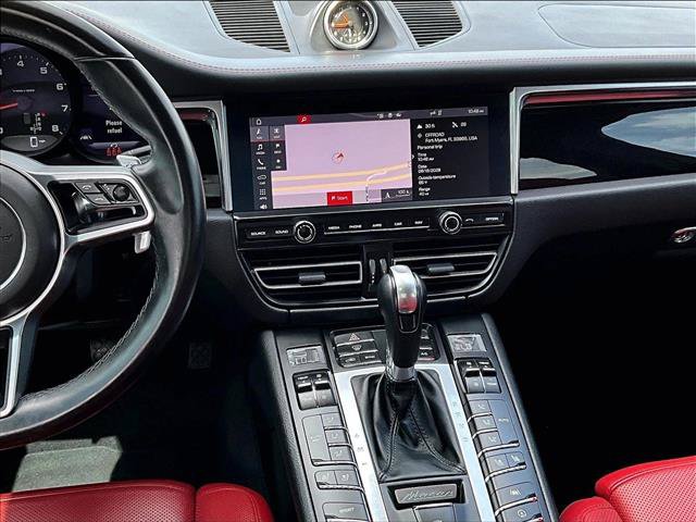Used 2021 Porsche Macan AWD/4WD image 8