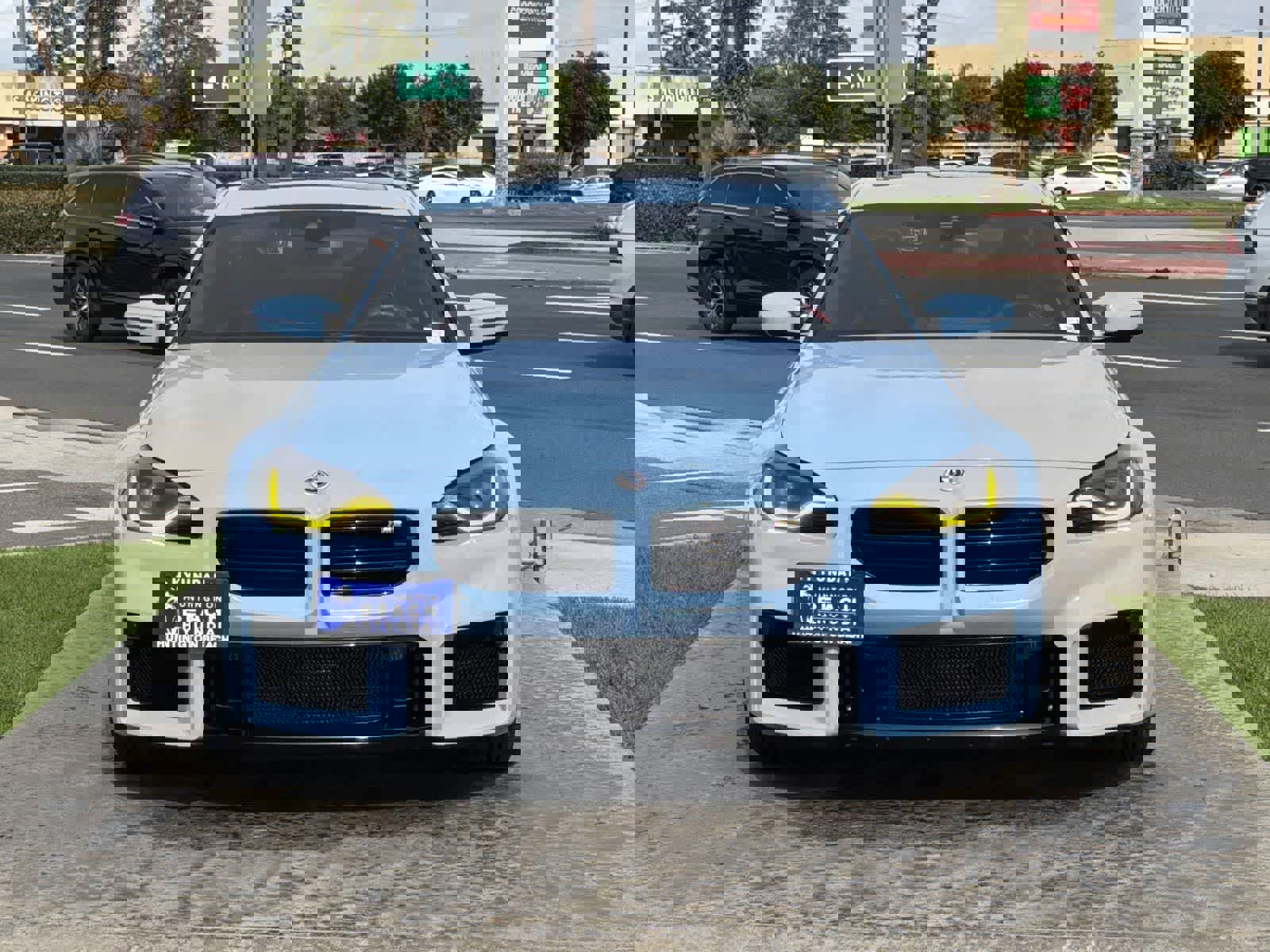 Used 2023 BMW M2 w/ Lighting Package image 2