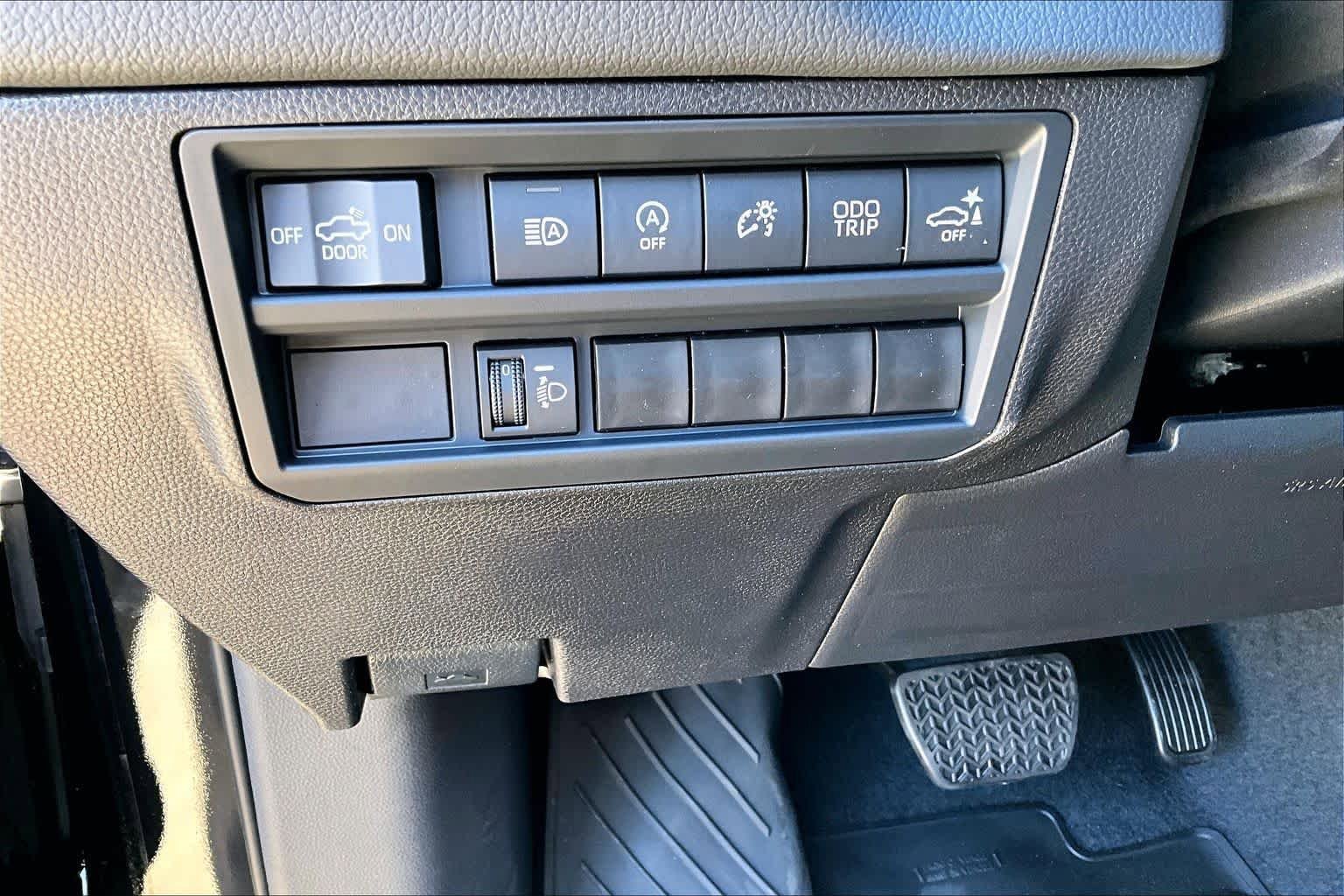 New 2026 Toyota Tundra Limited image 18