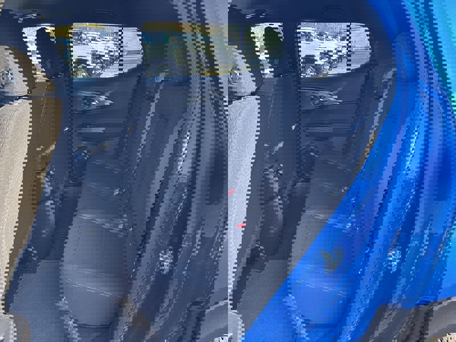 New 2026 Chevrolet Equinox EV LT image 24