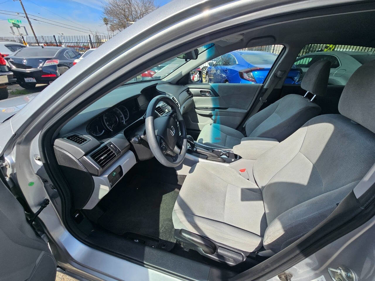 Used 2013 Honda Accord LX image 10