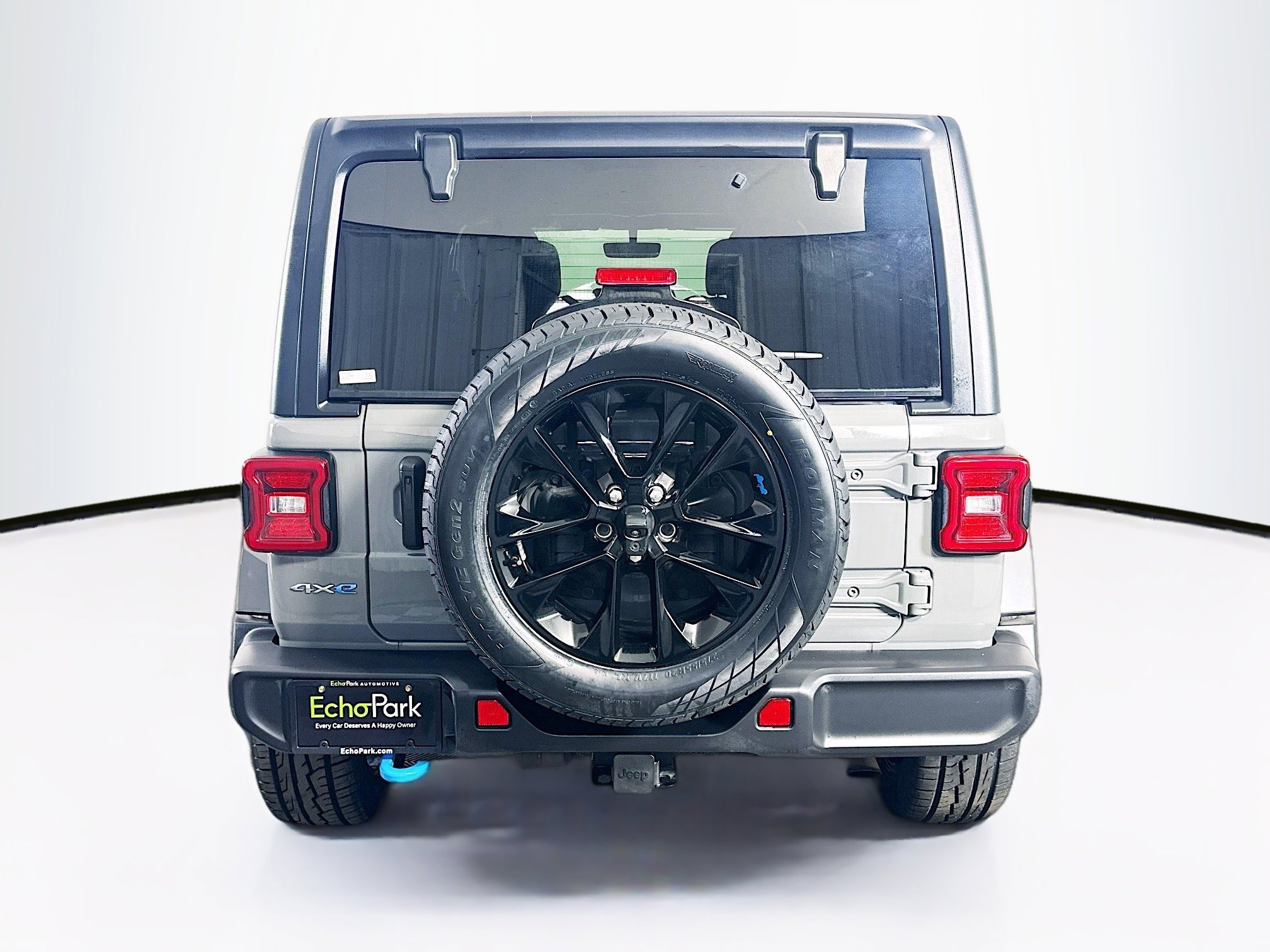 Used 2022 Jeep Wrangler Unlimited Sahara w/ Cold Weather Group AWD/4WD image 7